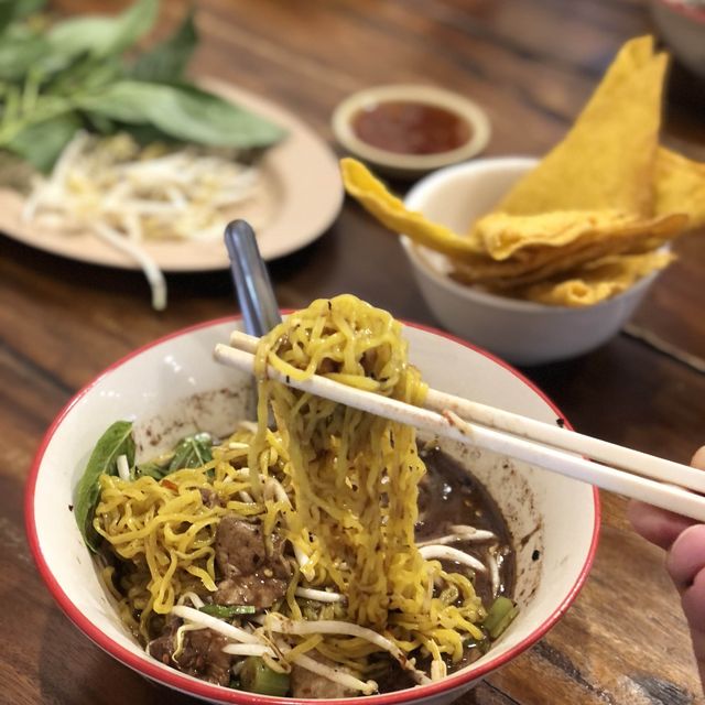 ก๋วยเตี๋ยวนายช่าง