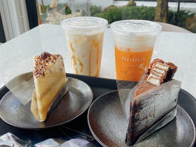  ณ-เชอ cafe' & bistro