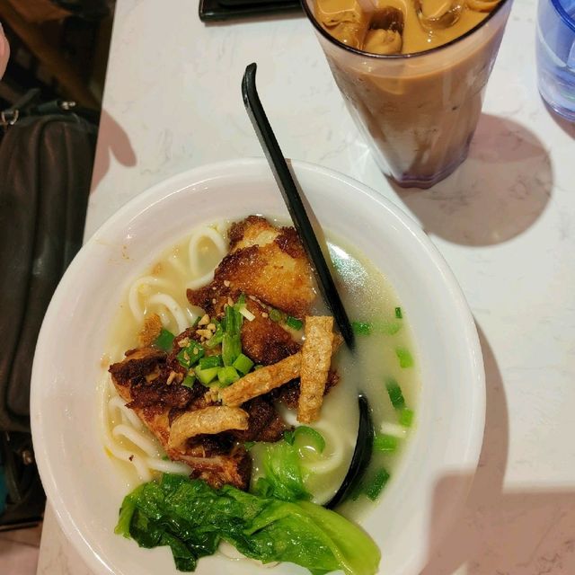 抵食兼好正宗泰式下午茶🧋🥤🦐🍜🥘
