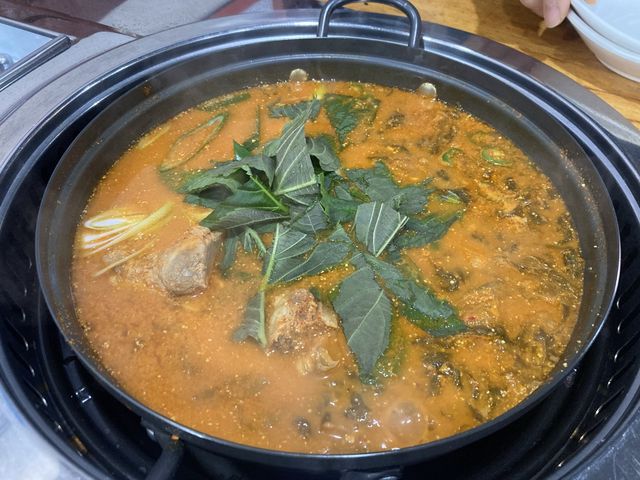 부산 감자탕맛집