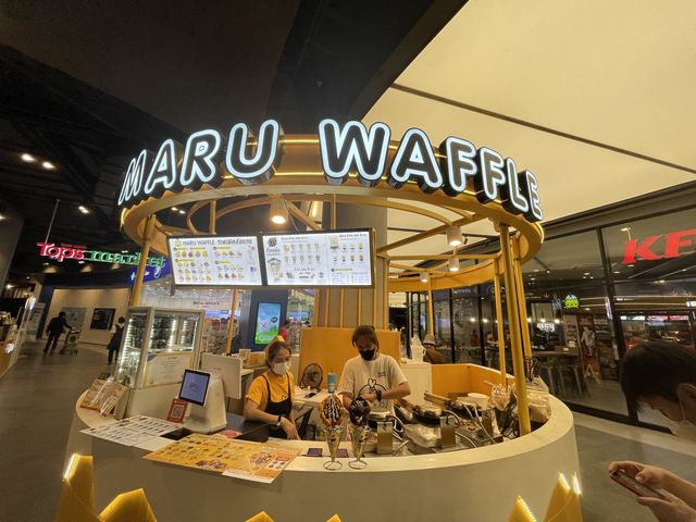 バンコク　どこのデパートにもあるタイ人に大人気MARU WAFFUL