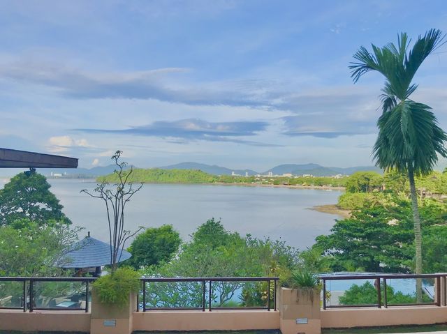 ที่พักสวย วิวดีติดชายหาด ไม่ไกล old town