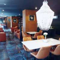 Cafe'หรู ในบรรยากาศของ Citygate Hotel หาดกมลา