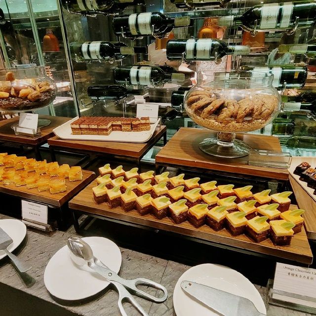 The Mira Hong Kong - Yamm lunch buffet 