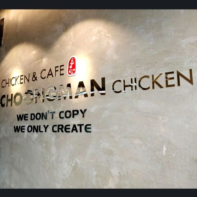 อิ่ม อร่อย ที่ Choongman Chicken 🍗🍔🥗🌮