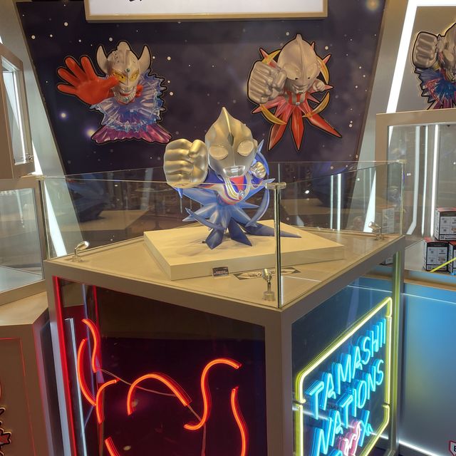 超人決戰海港😍‼️尖沙咀LCX最新展覽