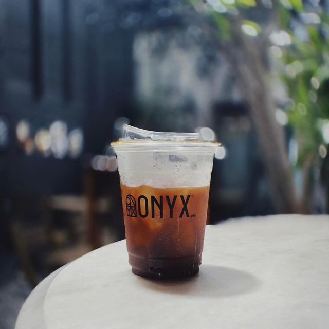 คาเฟ่สายคอกาแฟ “ ONYX Café & Studio Pattani”