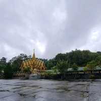 วัดพระพุทธบาทสี่รอย
