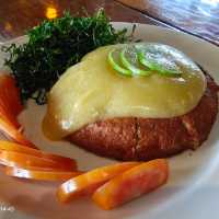 ริมบ้านชานเมือง ร้านอร่อยเด็ดประจำอำเภอศรีมหาโพธิ