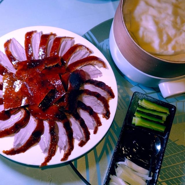好食片皮鴨嘆無敵海景豪華影音器材貴賓廳