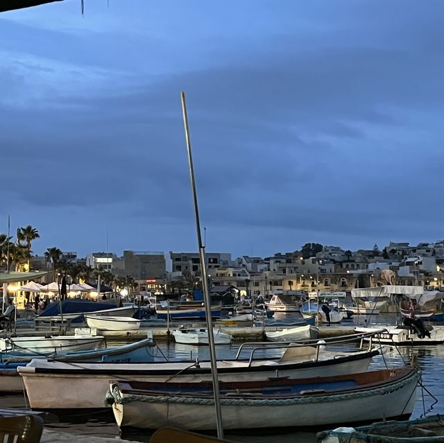 Ghé thăm làng chài Marsaxlokk