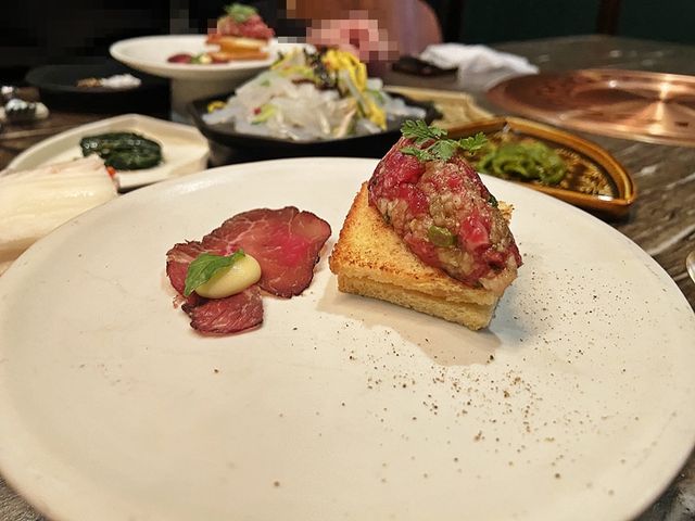 서울 최고의 한우 오마카세. 본앤브레드