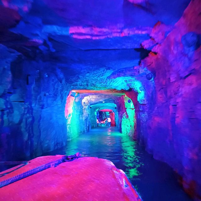 Yinhe palace 🚤🚤🚤