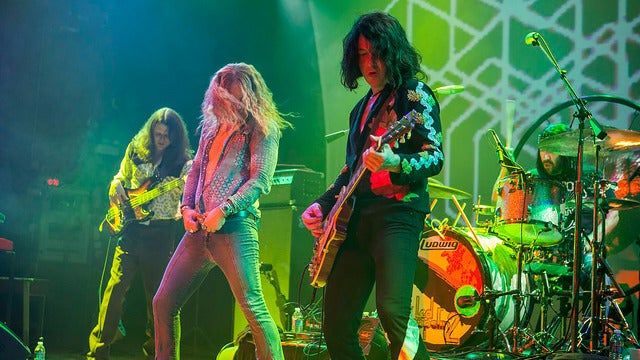 Led Zeppelin 2: Celebrate The 50th Anniversary of Houses Of The Holy | The Masquerade - Heaven