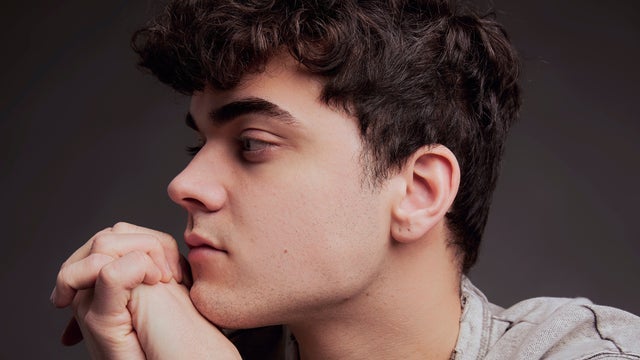 Crossroads Presents: Alexander Stewart- the bleeding hearts tour 2024 (Somerville) | Crystal Ballroom at Somerville Theatre