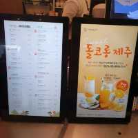 이런곳에 카페가? 인천 바다가 보이는 바다쏭 베이커리카페