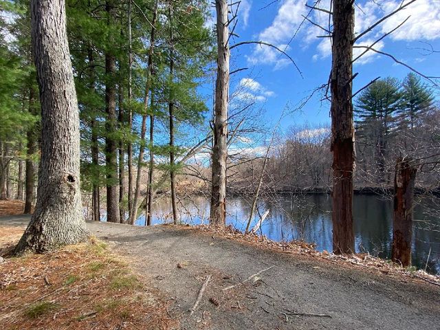 Mine Falls Park