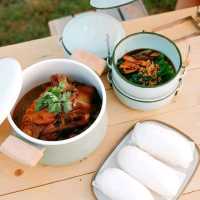WOODNOTE CAFE