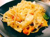 แนะนำร้านอิ่มอร่อยจบในจานเดียวที่สยาม