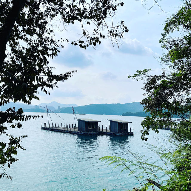日月潭網美愛情步道