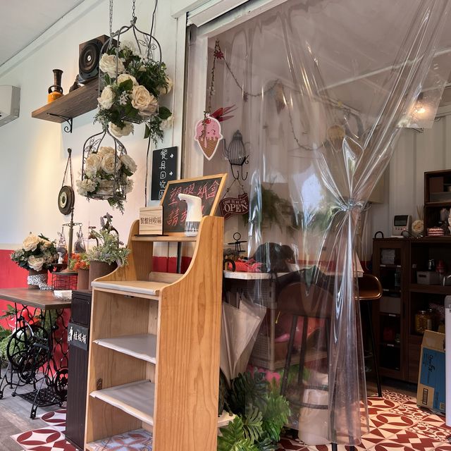 花蓮美拍景點，雲山水、夢幻湖，裡面還有咖啡廳☕️