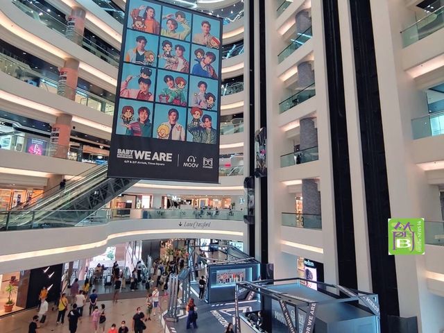 MIRROR X MOOV 演唱會期間限定店