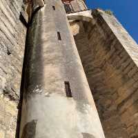 Puerta de Almocabar บ้านในป้อมปราการ