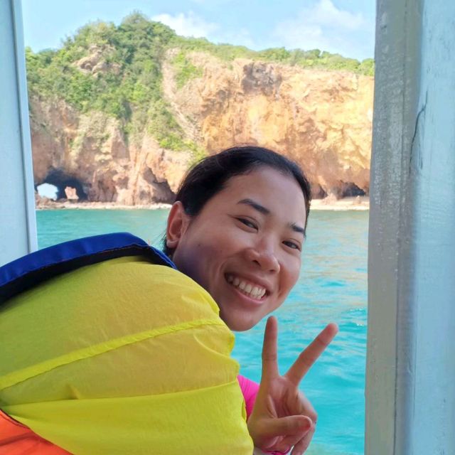 ชวนไปดำน้ำดูปะการัง เกาะทะลุ ประจวบฯ
