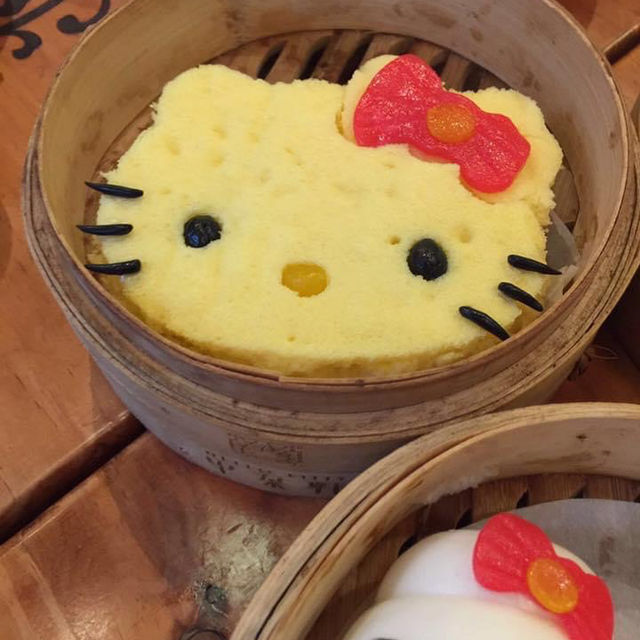 🇭🇰 Hello Kitty Dim Sum