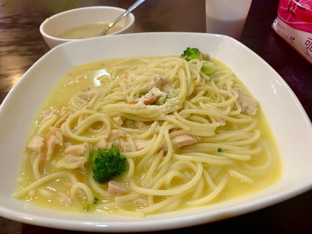 行天宮平價義大利麵&蛋包飯🍝 - 九如