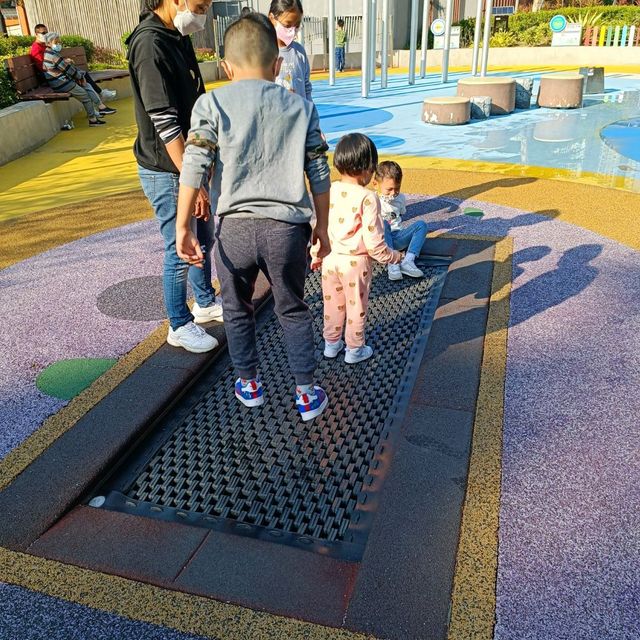 屯門公園共融遊樂場