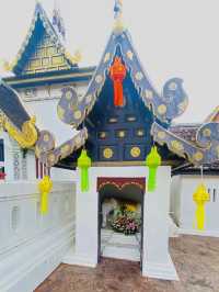 ขอพร | ศาลหลักเมืองเชียงใหม่