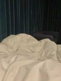 홍대에서 친구들과 모여 파티하기 좋은 호텔 ‘라이즈 오토그래프 컬렉션’🏨