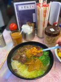 葵涌廣場抵食車仔麵