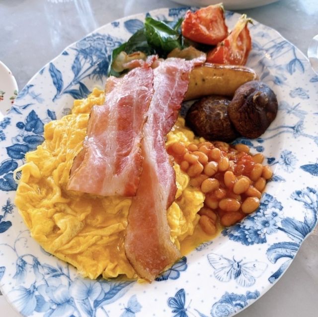 여의도 한눈에 볼 수 있는 브런치 맛집 “세상의 모든 아침”