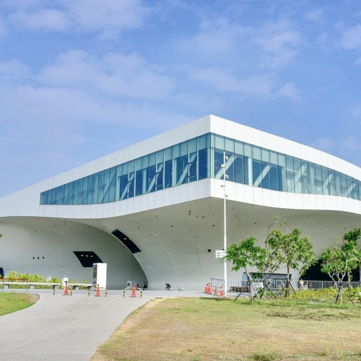 STAGE 5餐酒館 衛武營國家藝術文化中心 摩登法式餐酒館