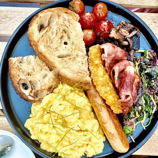 Colonial Breakfast In The Heart Of KL !!!!