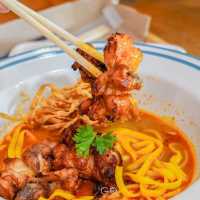 Kaosoy Bangsaen ข้าวซอยบางแสน