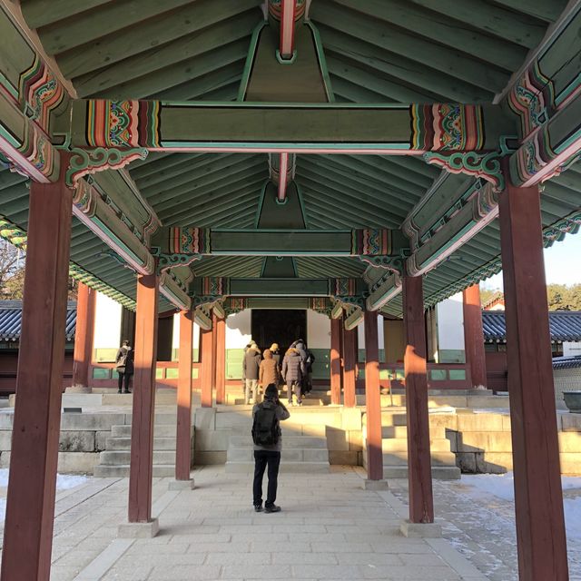 가장 원형의 모습이 잘 보존 되어 있는 궁궐을 찾는다면!! 창덕궁으로 고고싱~~