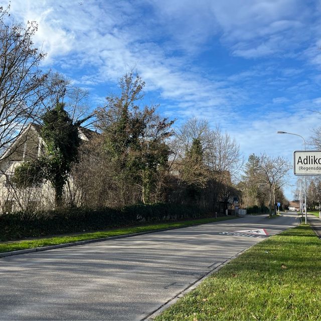 Adlikon - suburban farmers’ village 🇨🇭
