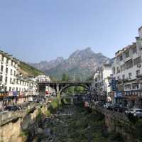 🏔Climb the ‘loveliest mountain in China’ 🏔