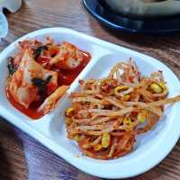 백종원의 골목식당 맛집. 홍탁집