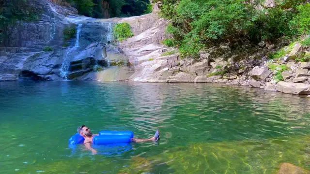 Rock Pools in Anji - Zhejiang 🇨🇳 