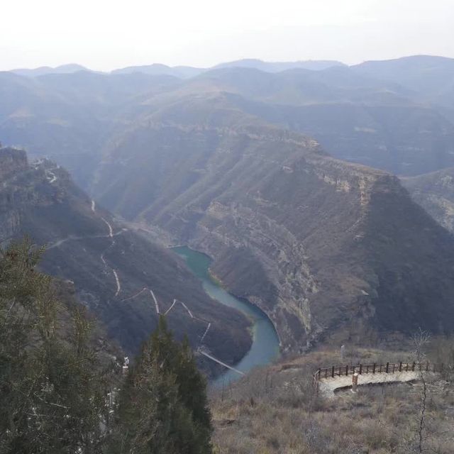 打卡乾坤灣