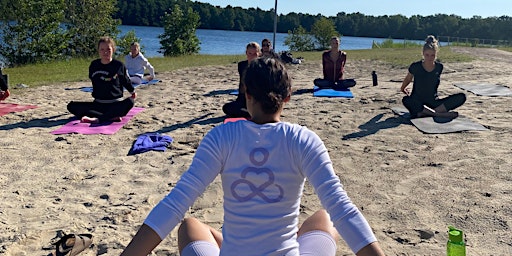 Beach-Yoga-Picknick am Dreiländersee Gronau Vol.2 | Appartement - Hotel - Restaurant Seeblick