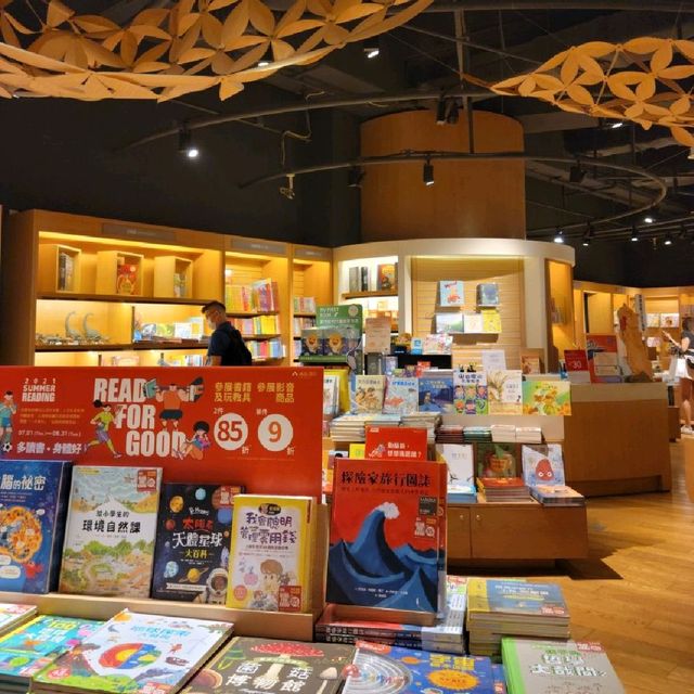 銅鑼灣-誠品書店