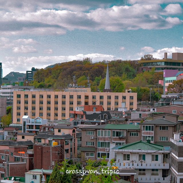 서울 시내가 한 눈에 들어오는 해방촌 루프탑 카페, 더 로얄 푸드 앤 드링크