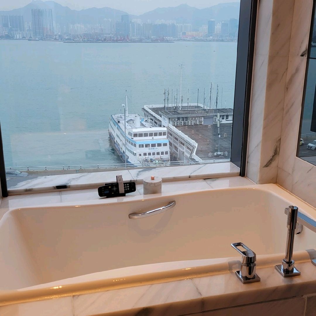 2023【浴缸酒店】香港10大Staycation打卡浴缸酒店推介！奢華雲石浴缸、望住海景浸浴