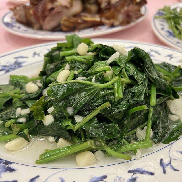 屏東萬巒豬腳
