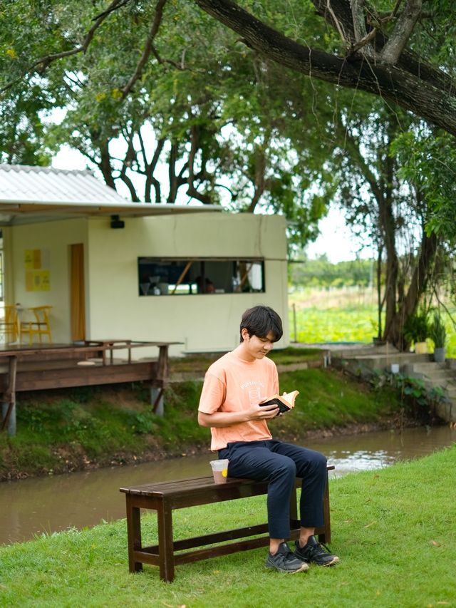 SOYOU House cafe คาเฟ่โคราช ริมสระบัว